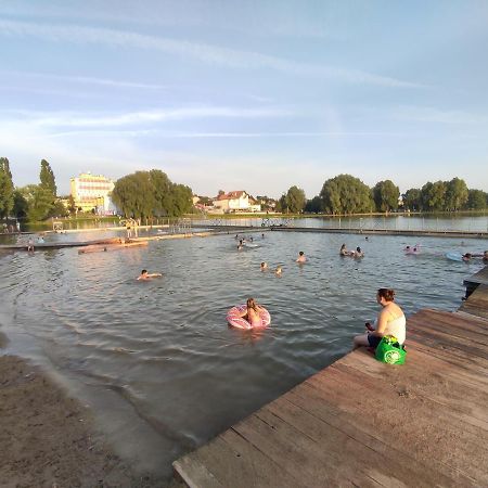 Royal Apartment In City Centre Suwalki Bagian luar foto