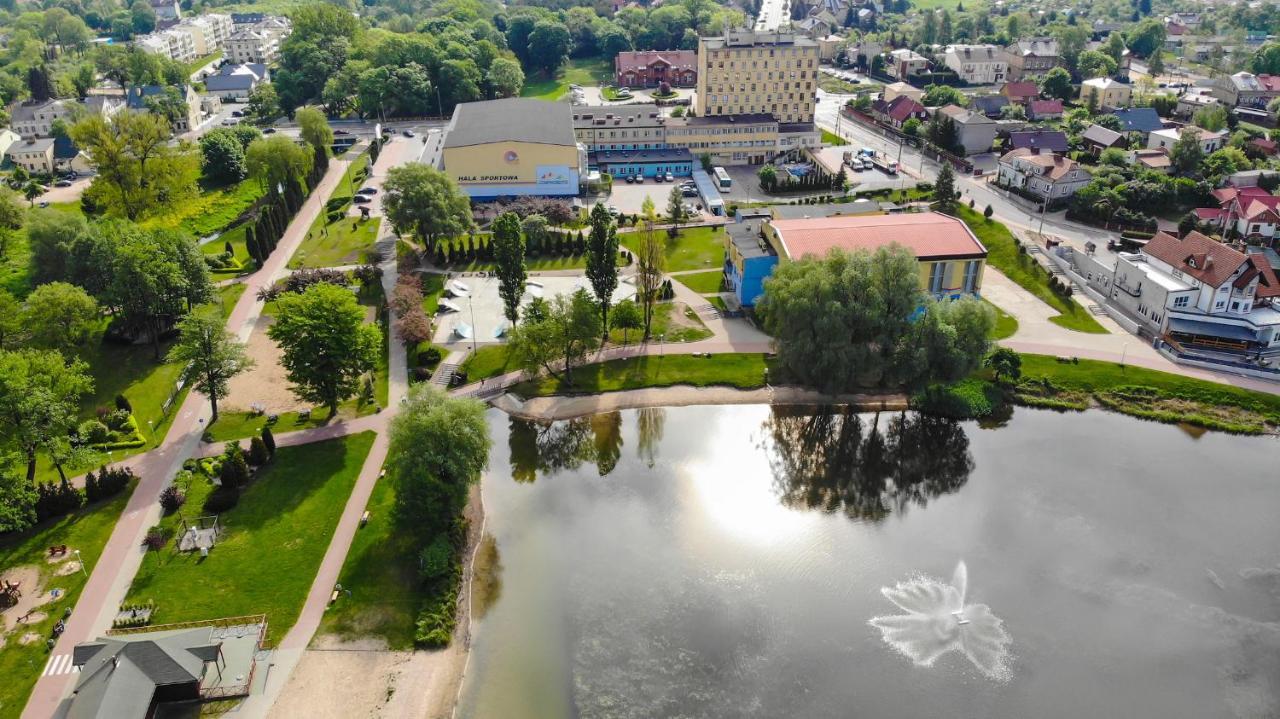 Royal Apartment In City Centre Suwalki Bagian luar foto
